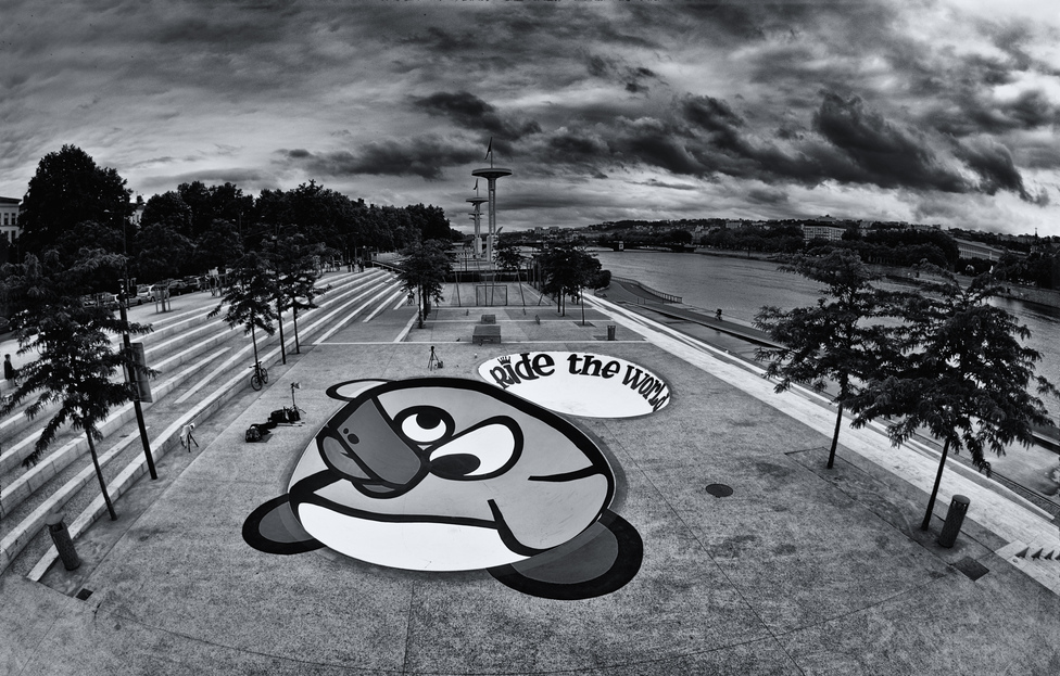 Graff de KNAR sur le skatepark des berges du Rhône à Lyon. Photo : IRIS ET CHIMERE