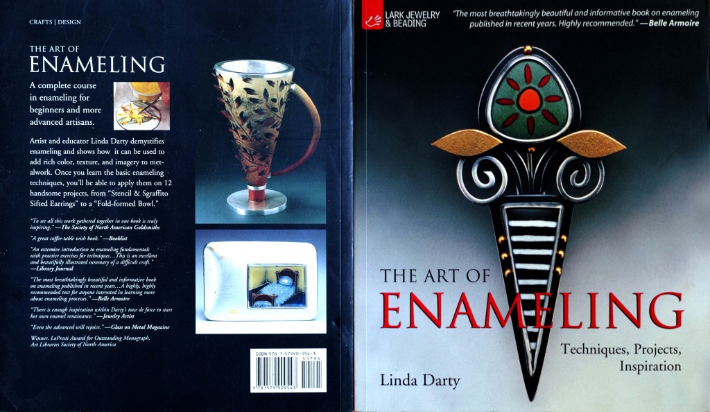 Couverture et 4ieme de couverture du livre de Linda Darty : The art of enameling