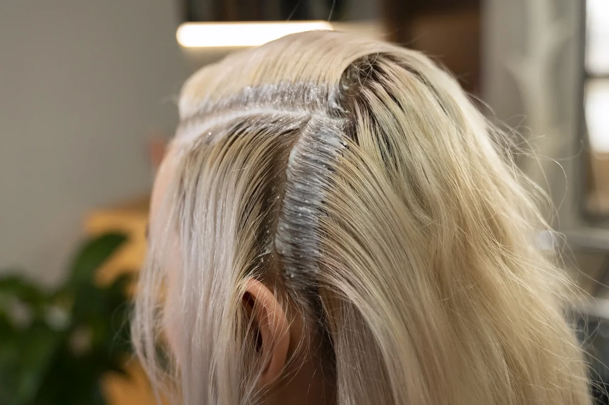 mèche ou balayage cheveux courts